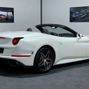 Ferrari California T