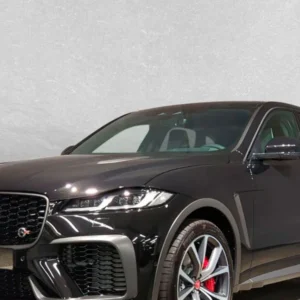 Jaguar F-Pace P550 AWD SVR