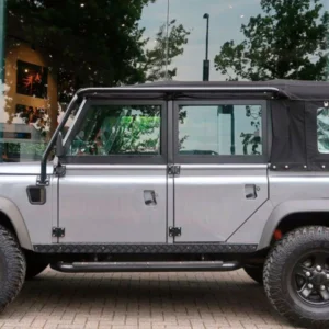 Land Rover Defender 110