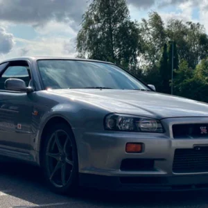 Nissan Skyline R34 GT-R